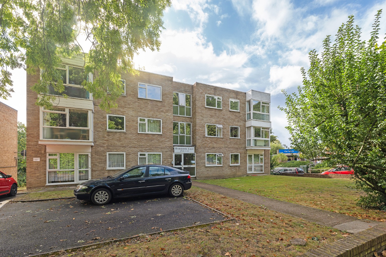 Flat 32 Image